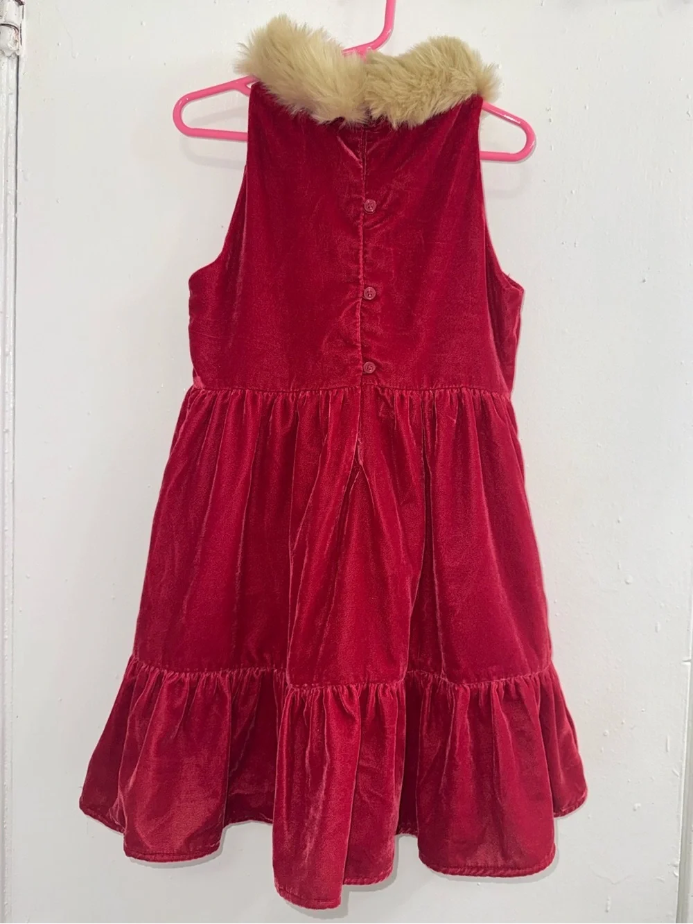 Janie and Jack red velvet tiered dress featuring a plush faux fur collar size 6
